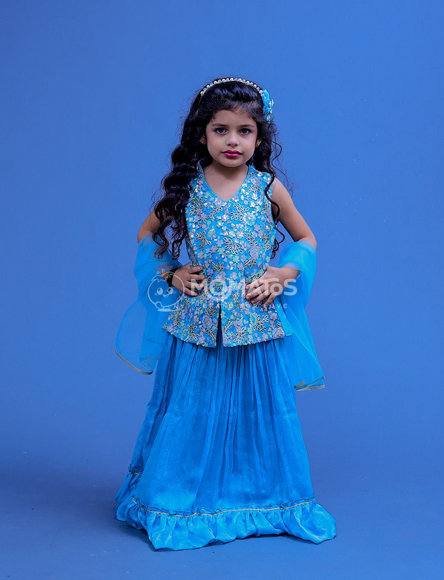 Green Choli Set For Girl
 Main image