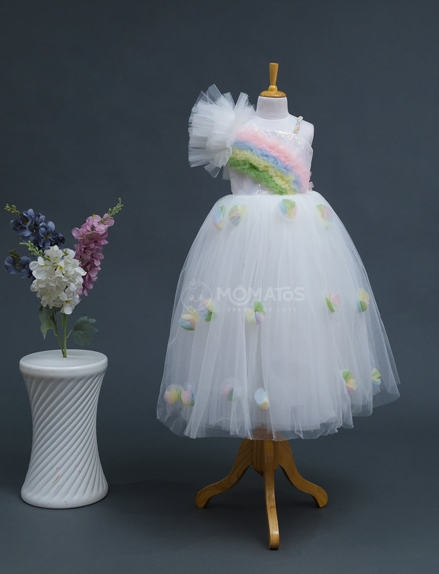 Elegant One-Shoulder White Ball Gown for Girls Main image