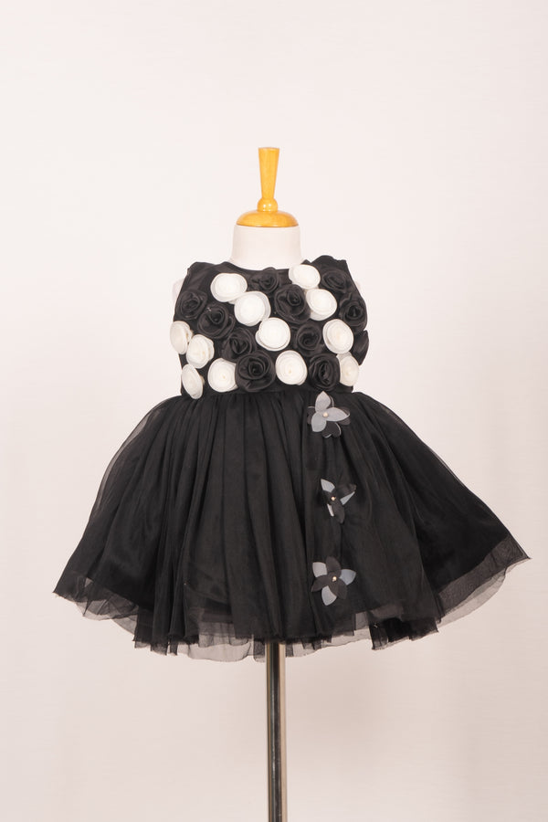 Black & White Floral Rosette Flared Ball Gown