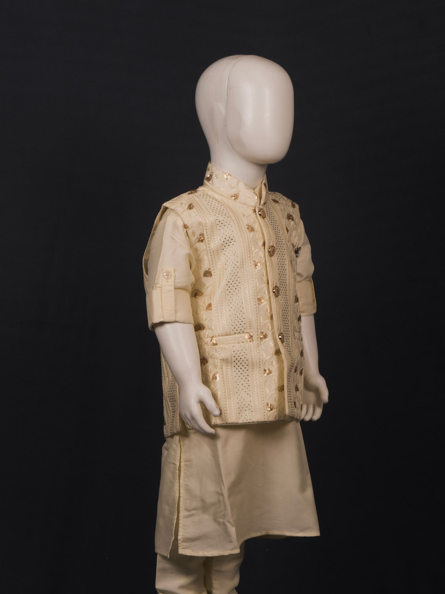Cream Royal Gota-Stripe Kurta Set Secondary image