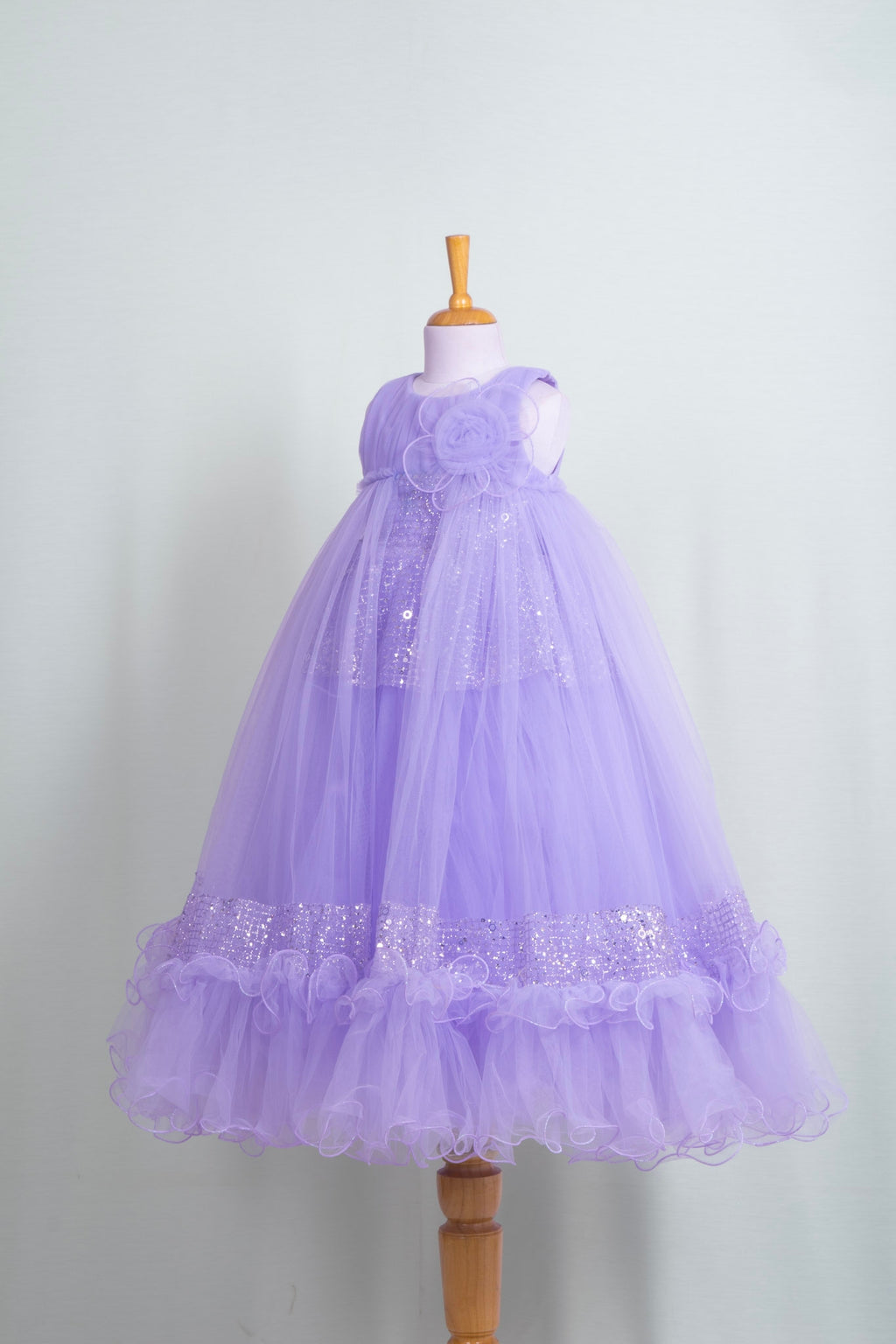 Lavender Purple Sequin Detailed Flared Ball Gown
