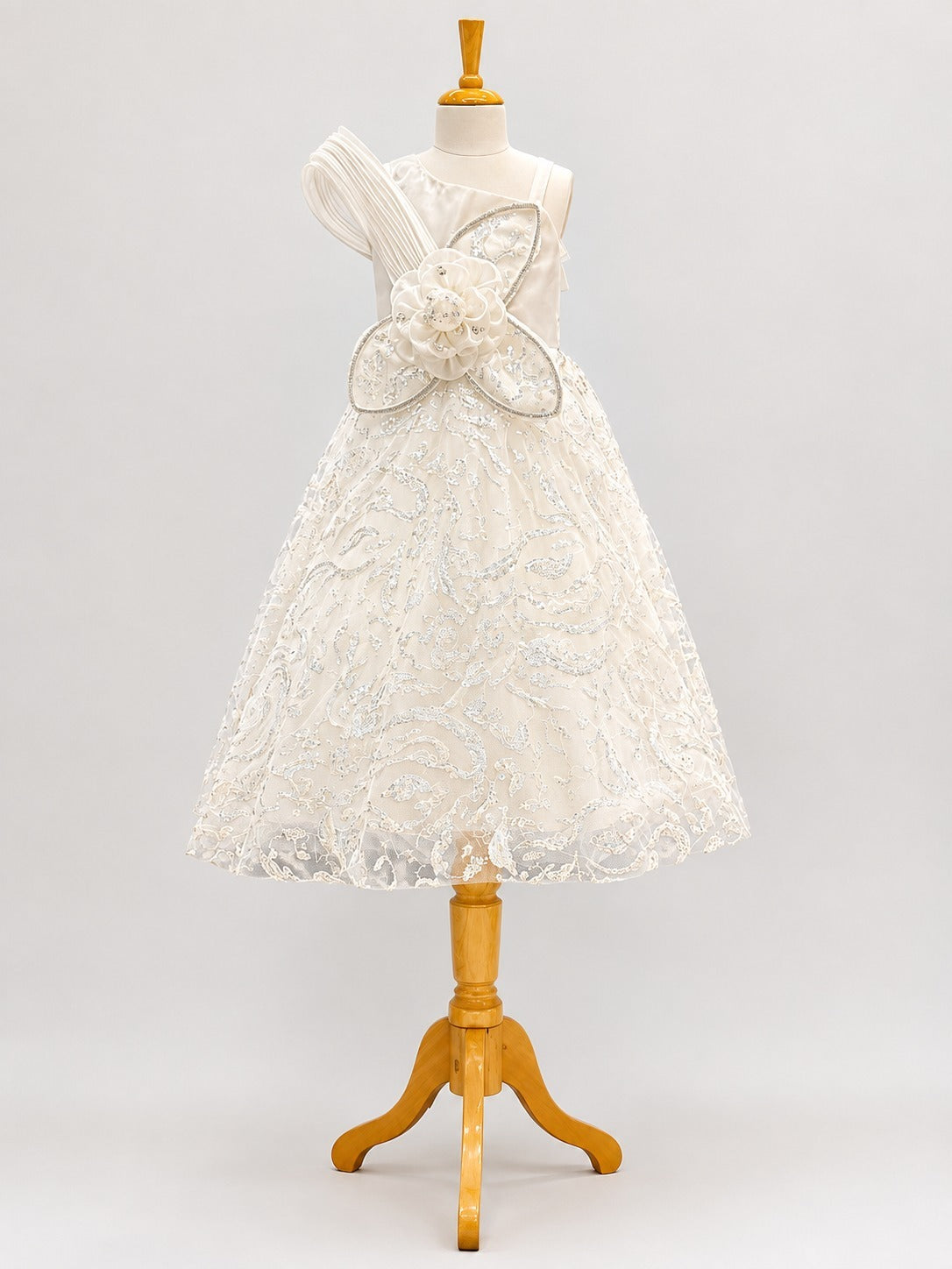 White Embroidered Gown Secondary image